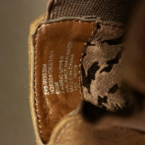 White Mountain Brown Ankle Boots Size 6.5M - NWT - Picture 6 of 9